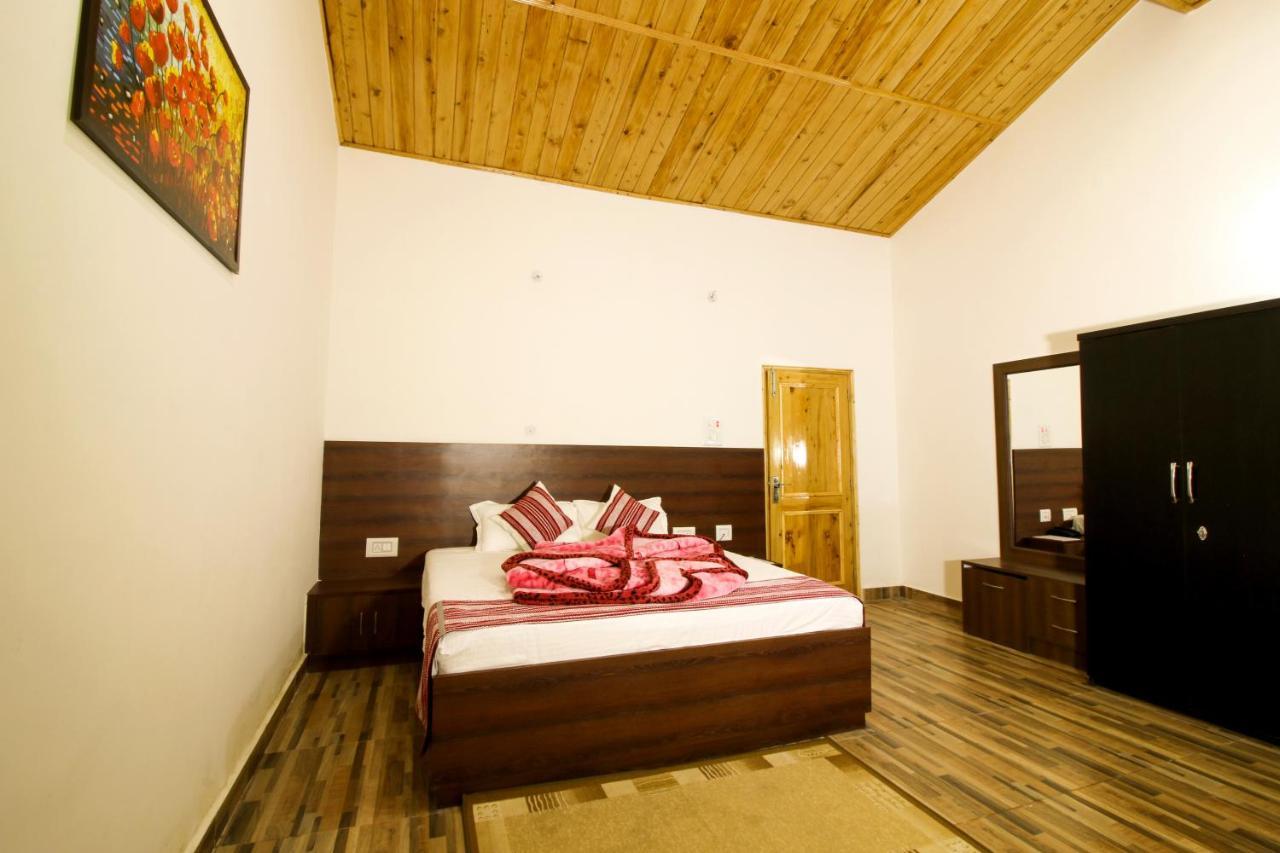Chaman Vatika Hotel กูลู ภายนอก รูปภาพ