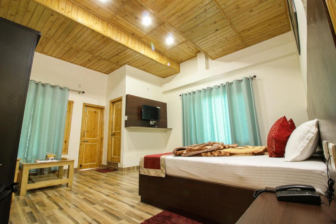 Chaman Vatika Hotel กูลู ภายนอก รูปภาพ